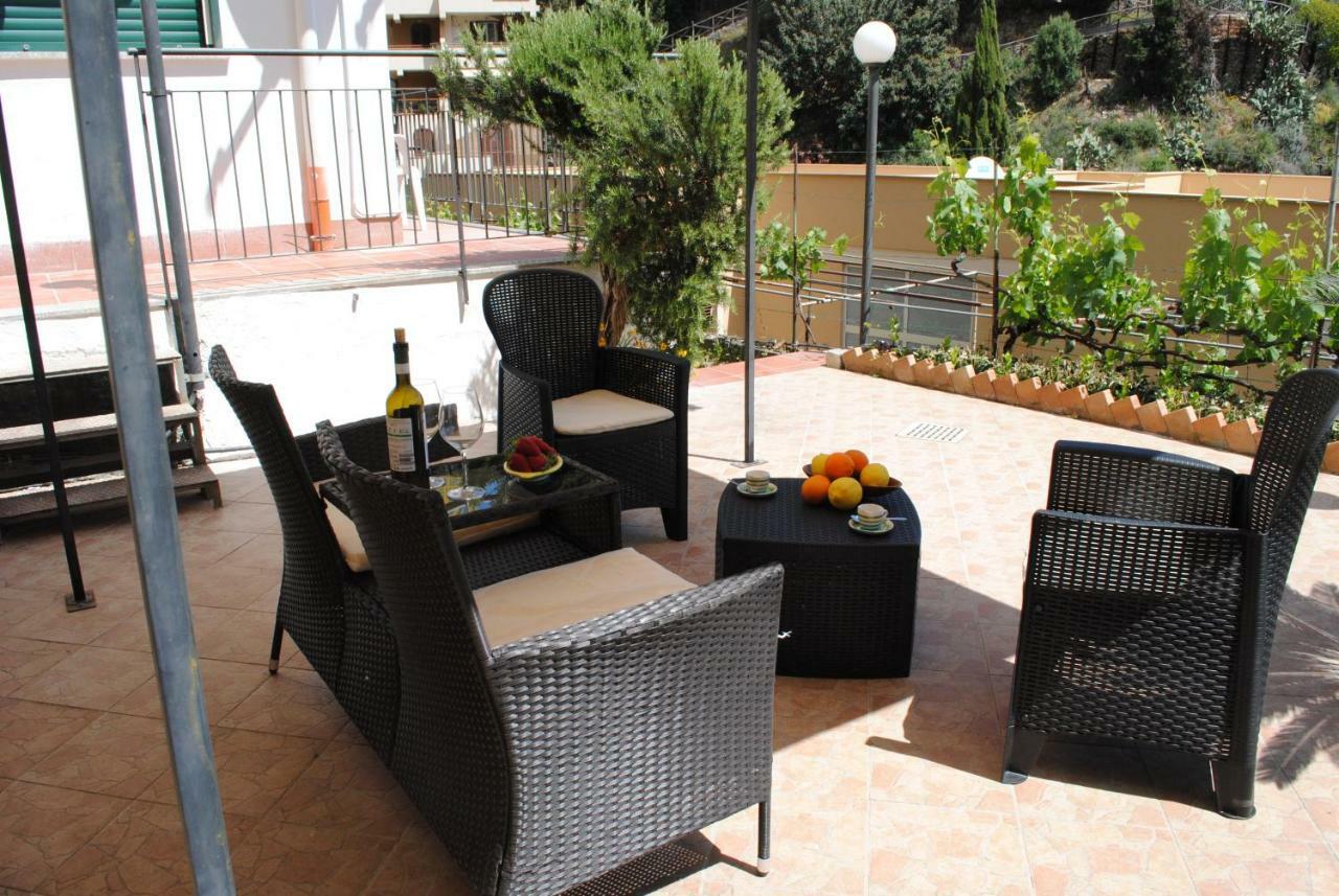 Il Rosmarino Apartment ตาออร์มินา ภายนอก รูปภาพ